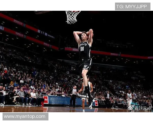 夏洛特黄蜂与布鲁克林篮网激战正酣谁能在NBA赛场上笑到最后