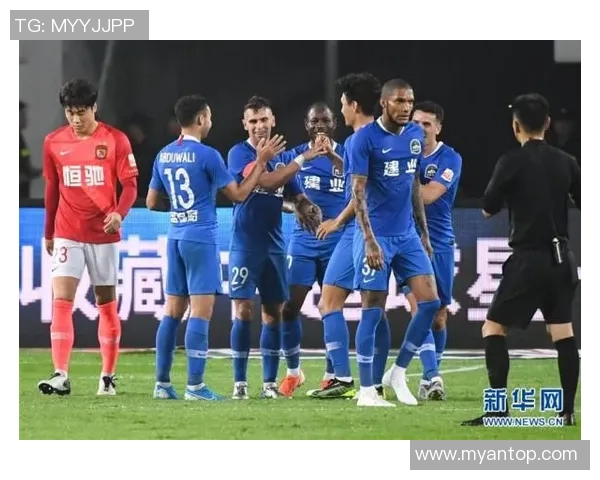 建业与恒大激战再起河南解说为你解析精彩瞬间与战术对决 建业与恒大激战再起河南解说为你解析精彩瞬间与战术对决