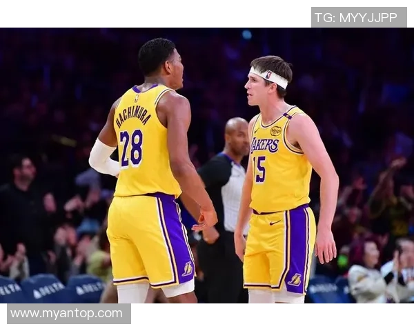 热火与湖人历史交锋回顾及战绩分析探讨 热火与湖人历史交锋回顾及战绩分析探讨