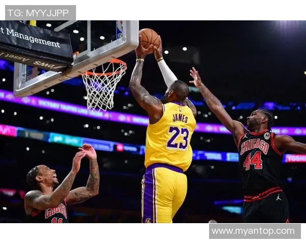 2009年NBA总决赛公牛与湖人激战回顾巅峰对决的传奇时刻与精彩瞬间