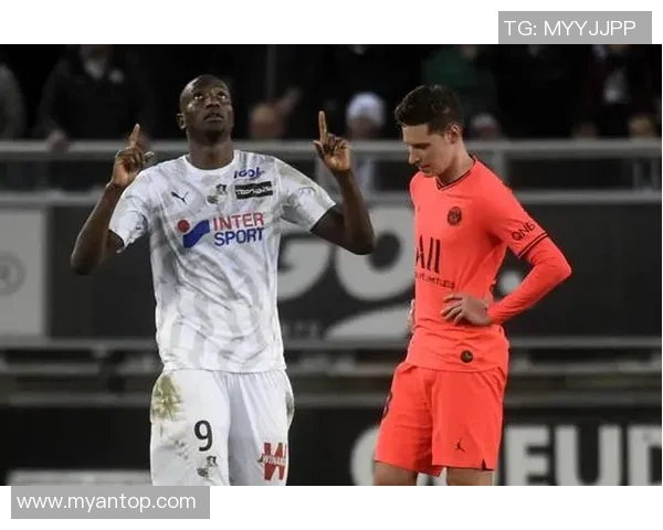 亚眠与马塞的激烈对决揭示法甲联赛新动态与球队未来发展潜力