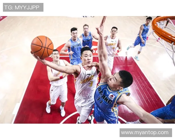 深圳篮球队崛起之路:探索团队协作与个人实力的完美结合