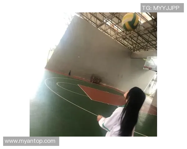 专访黄丽：探寻排球背后的成功秘诀与奋斗历程