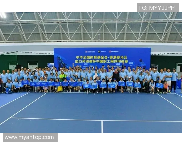 武汉网球队协作之道：提升配合默契助力网球竞技水平